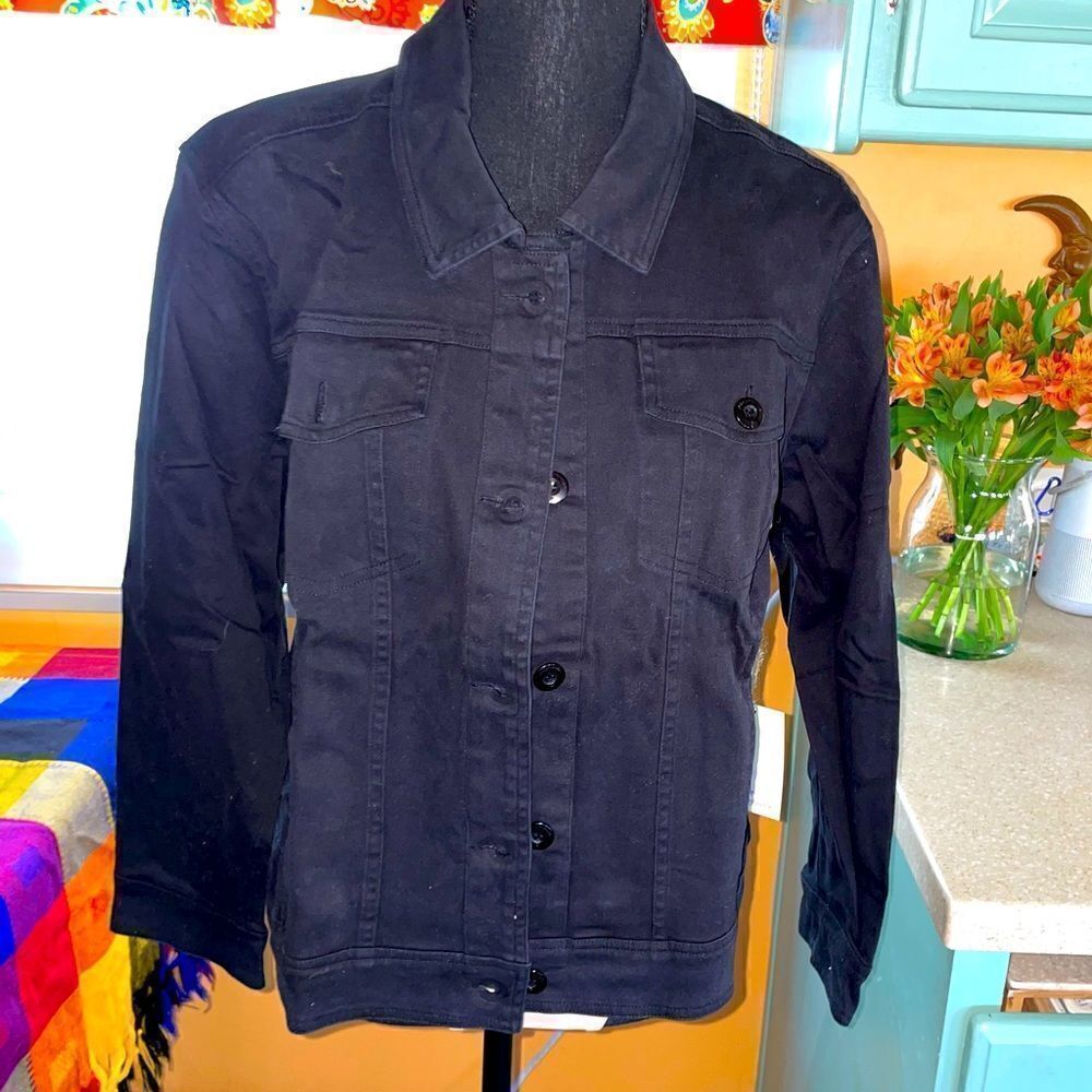 Margaritaville stretch twill Jean jacket in fuchsia and in black  sz 1XL